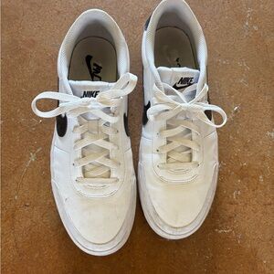 Nike Men's White Sneakers with Black Swoosh